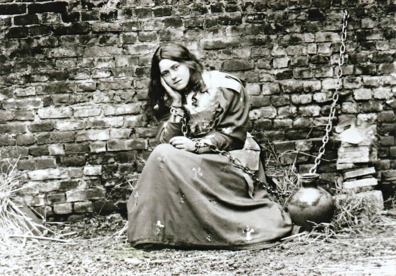 Thérèse of Lisieux acting as Joan of Arc in prison